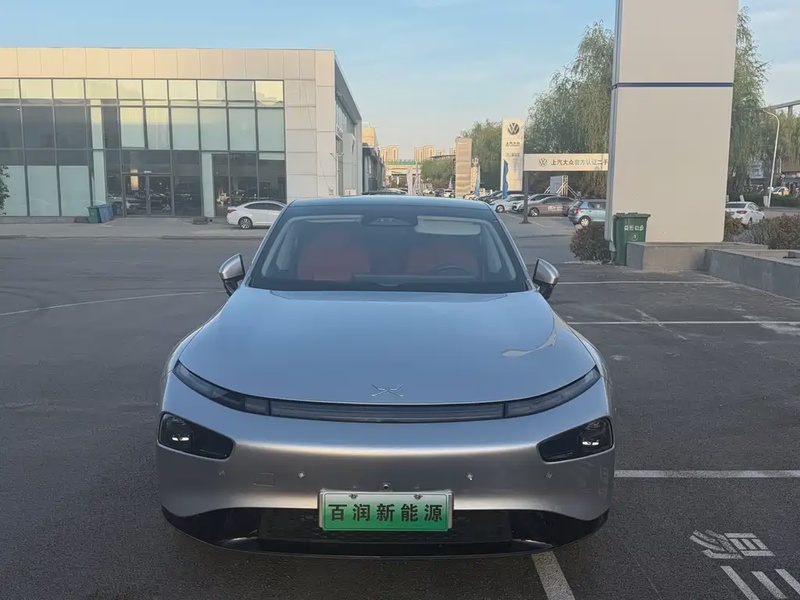 XPeng P7