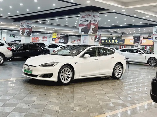 Tesla Model S 2016