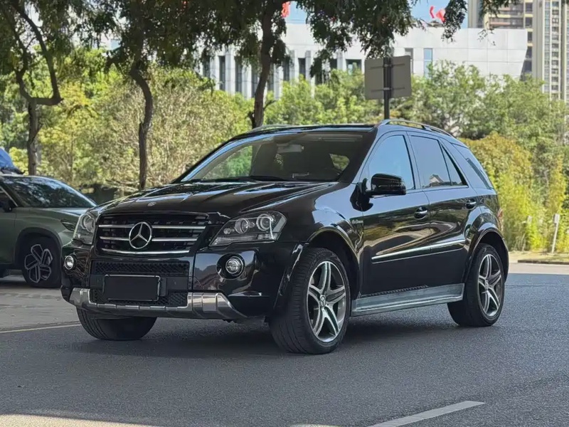 Mercedes-Benz M-Class