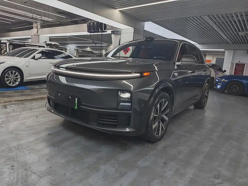 Li Auto L7