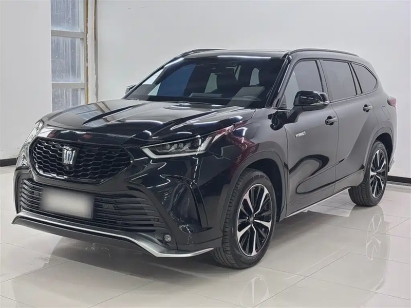 Toyota Crown Kluger