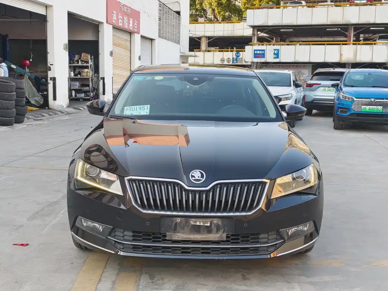 Skoda Superb