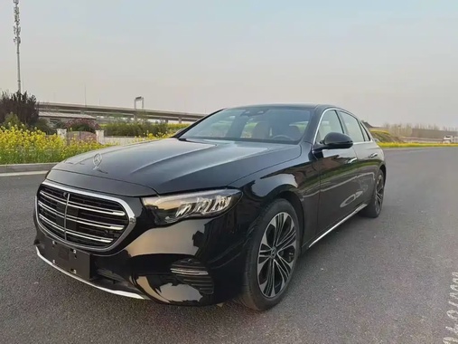 Mercedes-Benz E-Class 2024