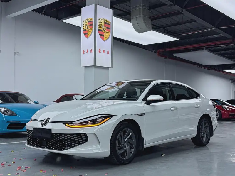 Volkswagen Lamando