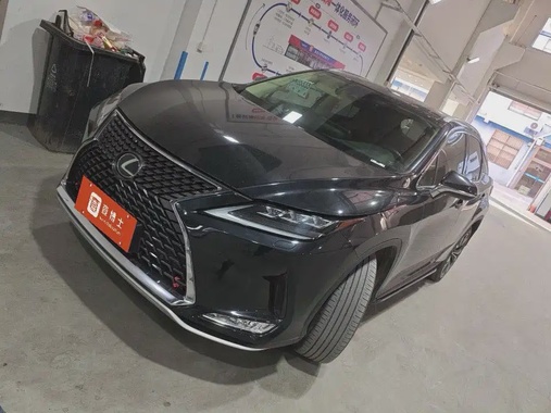 Lexus RX 2021