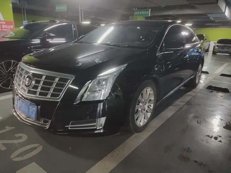 Cadillac XTS