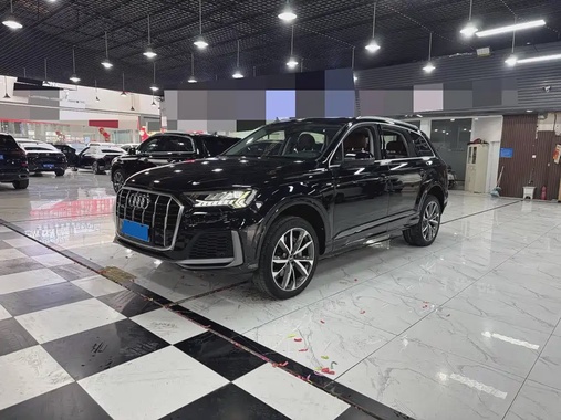 Audi Q7 2021