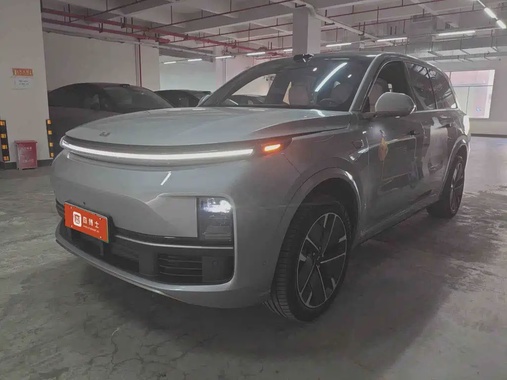 Li Auto L9 2025