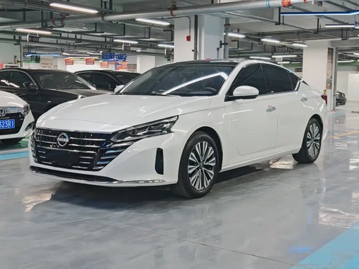 Nissan Teana 2022