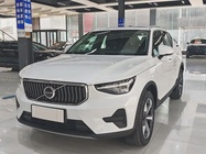 Volvo XC40 2024