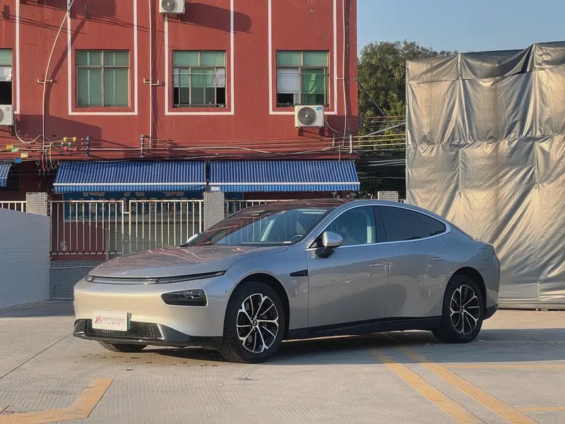 XPeng P7