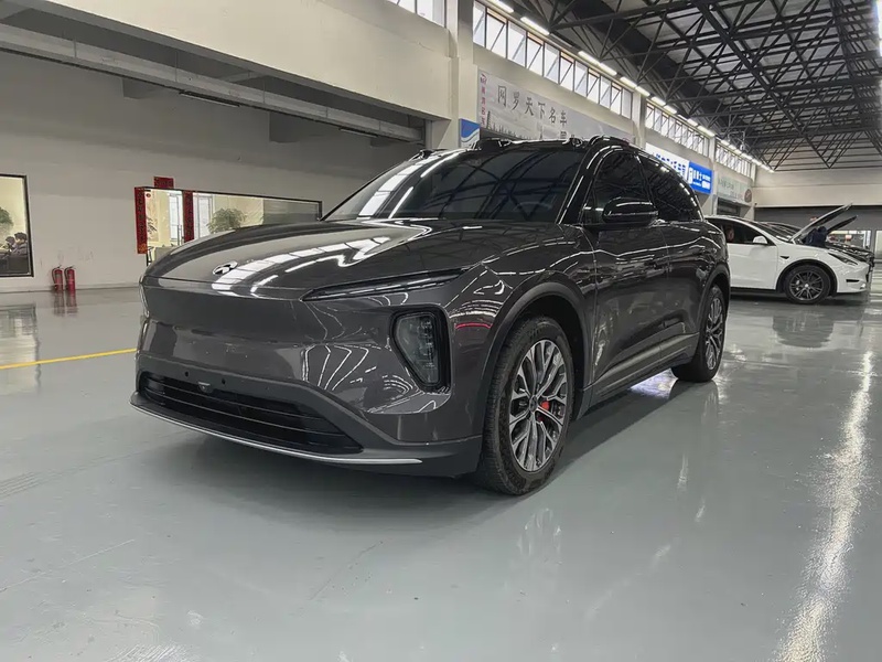 NIO ES6