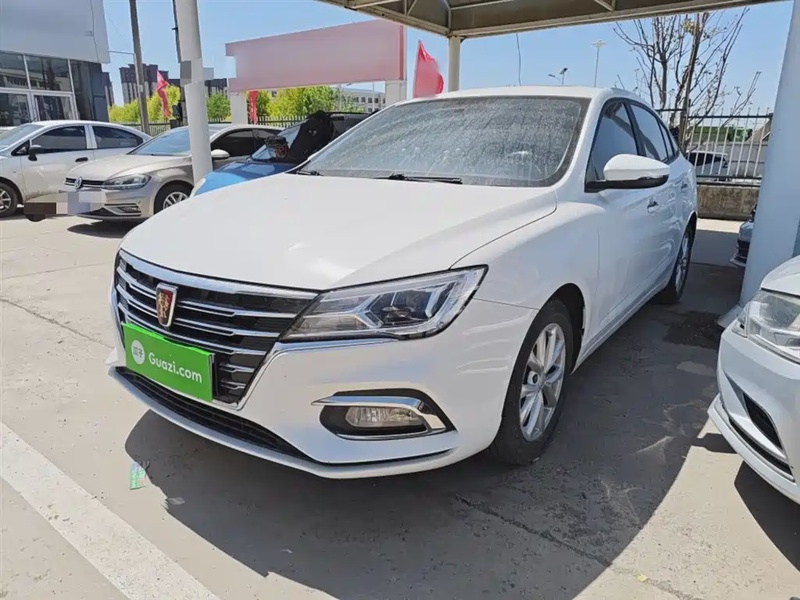 Roewe i5