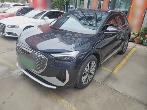 Audi Q4 e-tron 2023