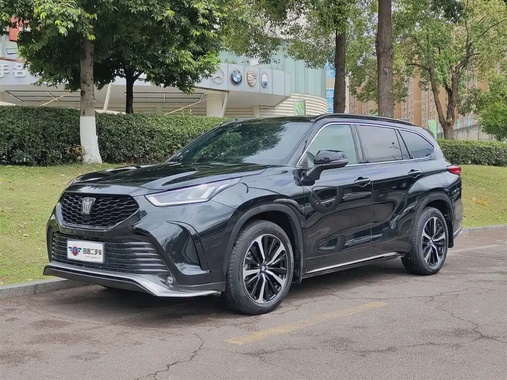 Toyota Crown Kluger 2023