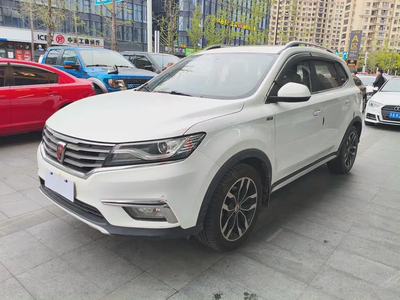 Roewe RX5