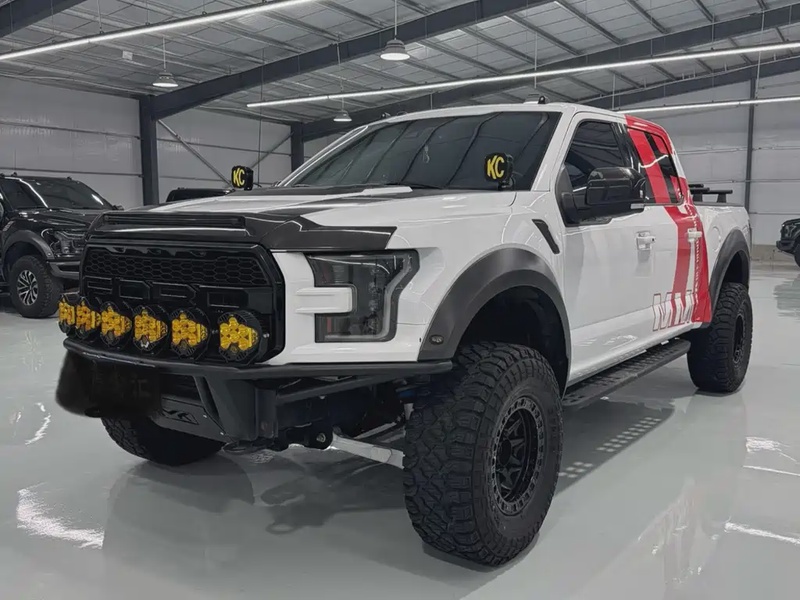 Ford F-150 Raptor