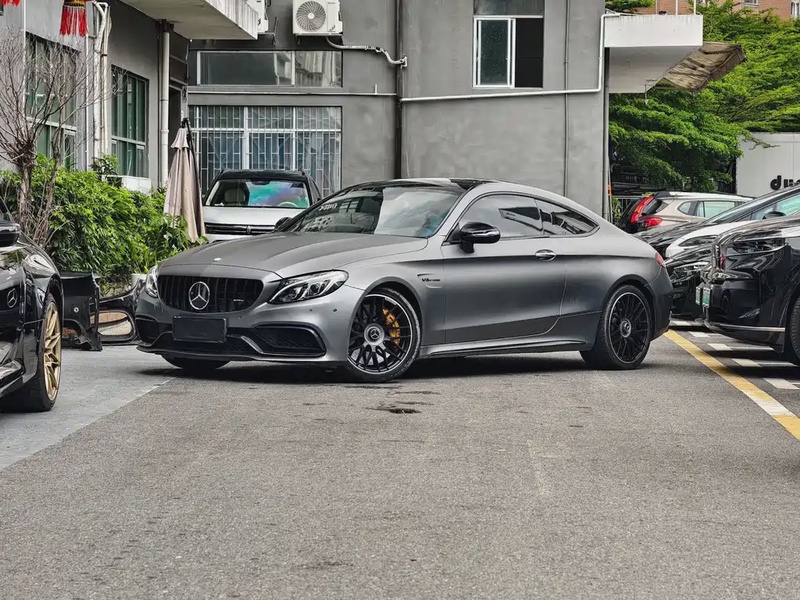 Mercedes-Benz C-Class