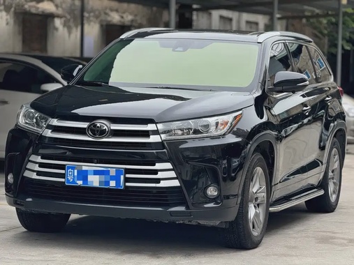 Toyota Highlander 2021