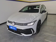 Volkswagen Golf 2024