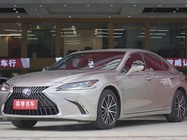 Lexus ES 2021