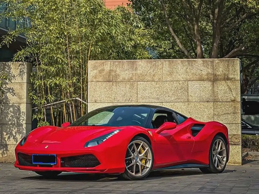 Ferrari 488 2016