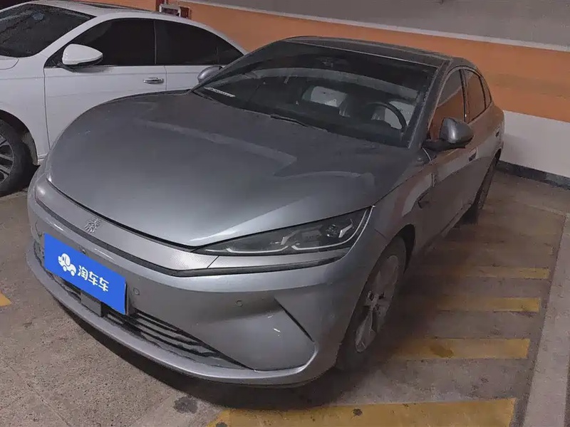 BYD Qin L