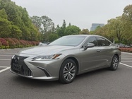 Lexus ES 2020