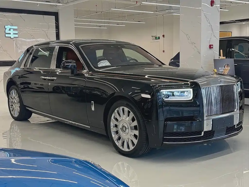 Rolls-Royce Phantom