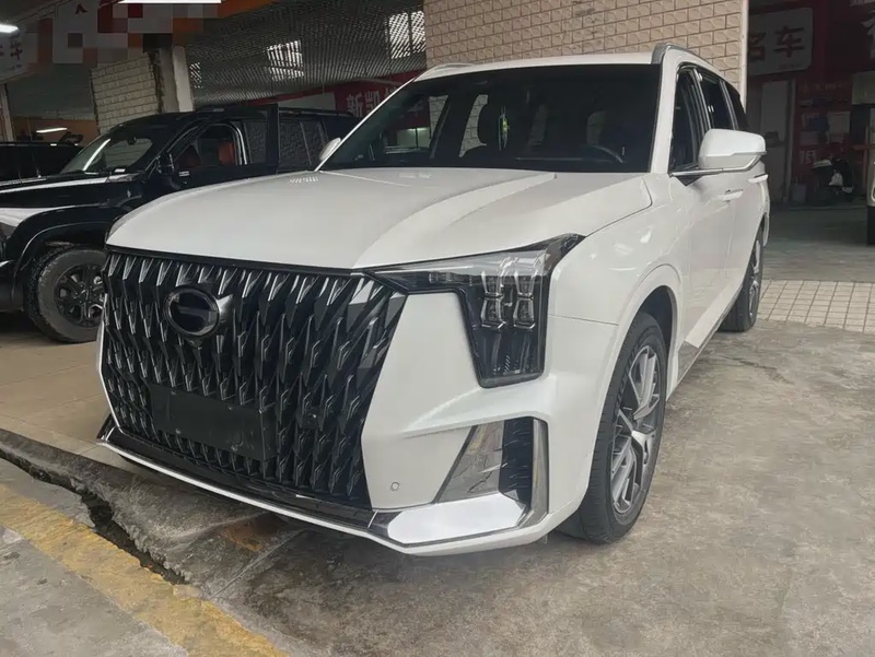 GAC GS8