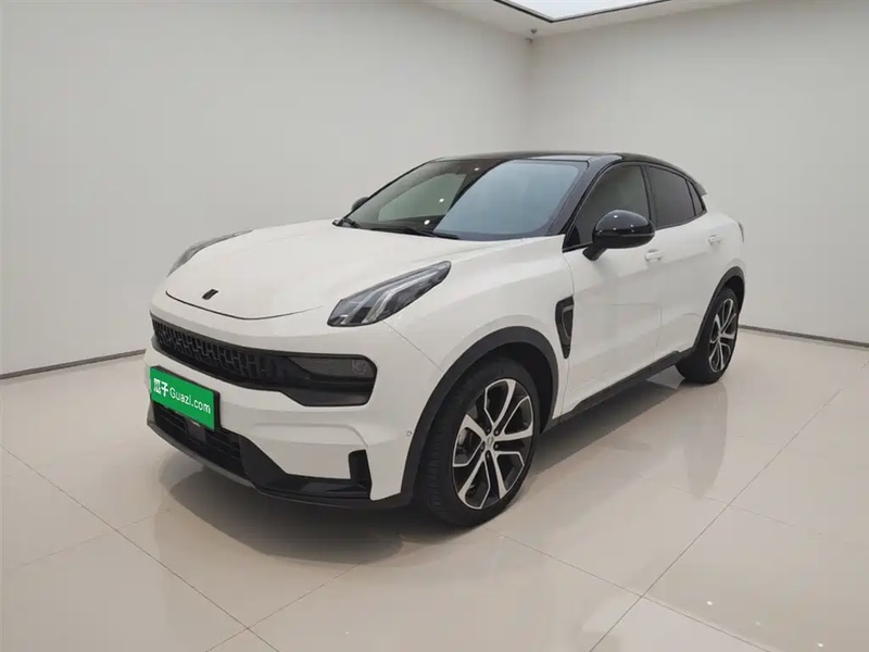 Lynk & Co 05