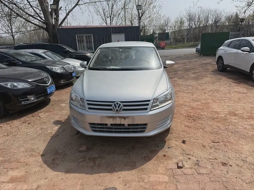 Volkswagen Santana 2013