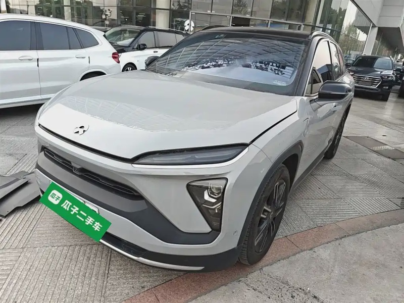 NIO ES6