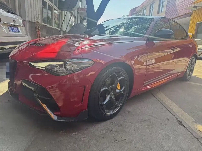 Alfa Romeo Giulia