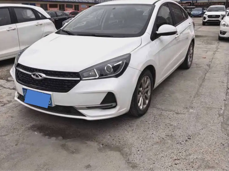 Chery Arrizo 5