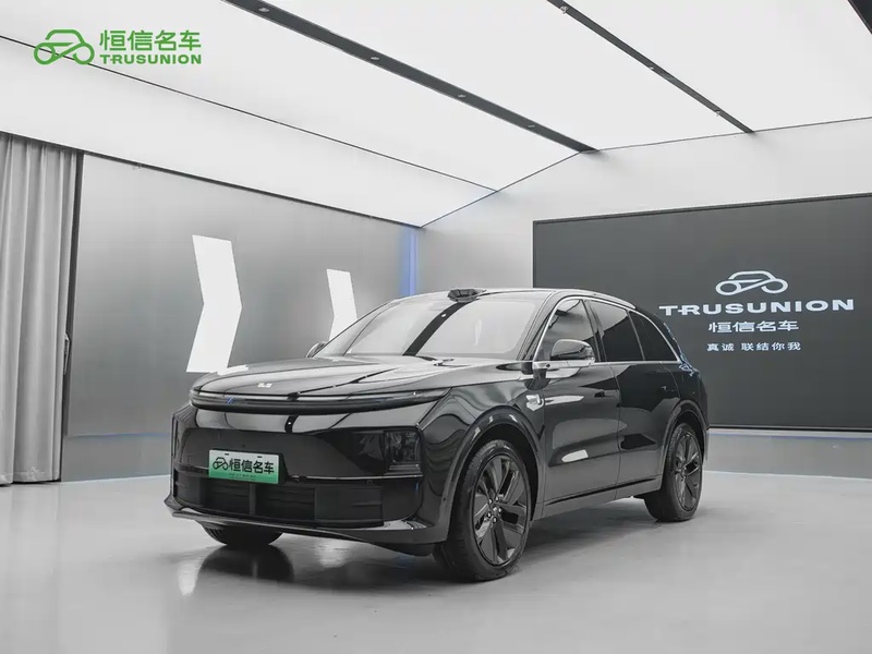 Li Auto L6
