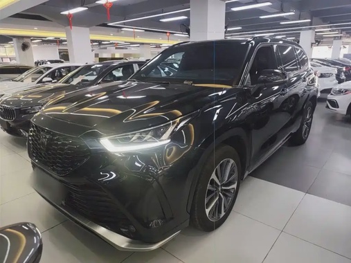 Toyota Crown Kluger 2025