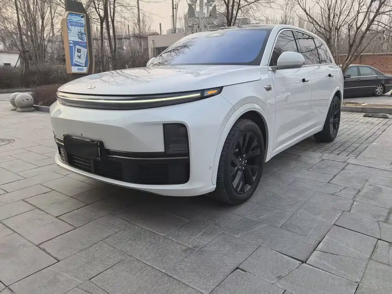 Li Auto L7