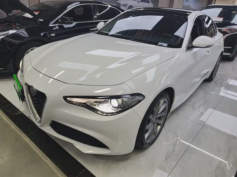 Alfa Romeo Giulia
