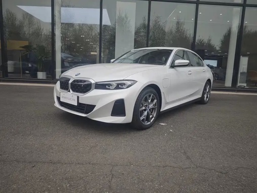 BMW i3 2024