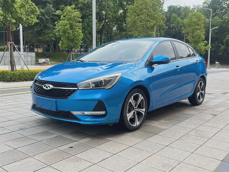 Chery Arrizo 5
