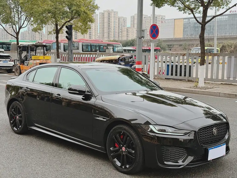 Jaguar XEL
