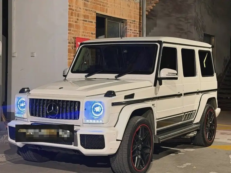 Mercedes-Benz G-Class