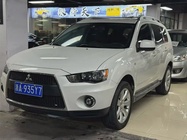 Mitsubishi Outlander 2010