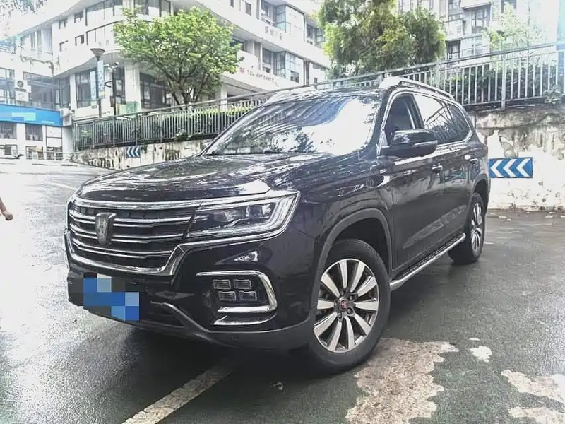 Roewe RX8
