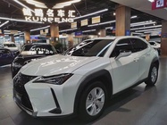 Lexus UX 2022