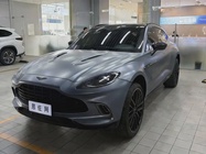 Aston Martin DBX 2022