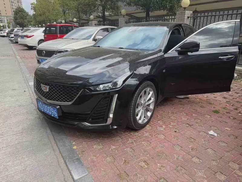 Cadillac CT5