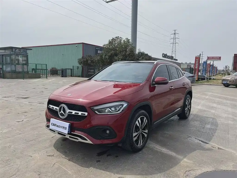 Mercedes-Benz GLA-Class