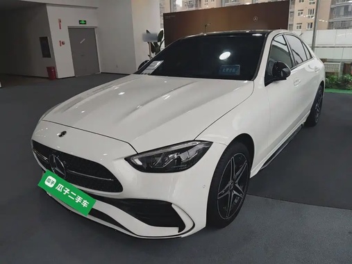 Mercedes-Benz C-Class 2025